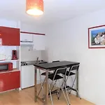 Moderne Au Coeur De Saint-jean-de-luz, A Deux Pas De La Et Des Halles - Fr-1-4-648 Apartment *